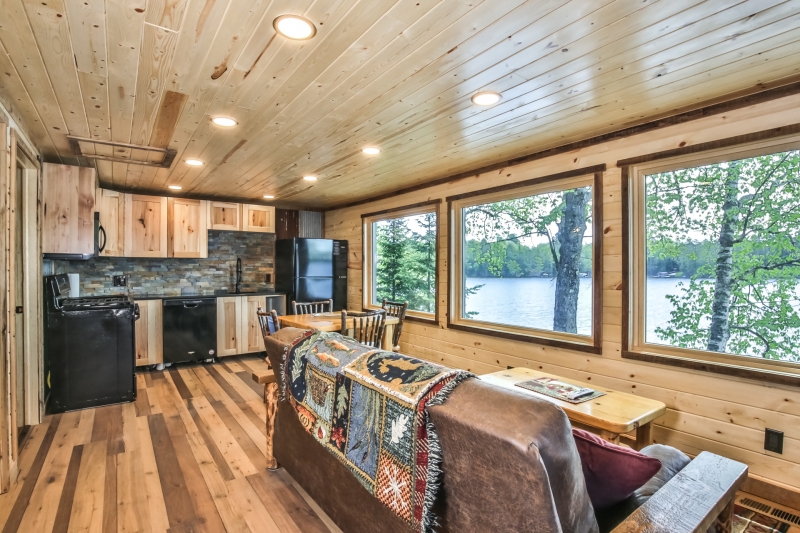 Birchwood Resort - Cabin #11